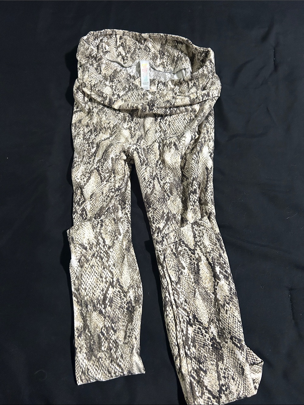 LuLaRoe Snake Print Leggings - Beige and Black